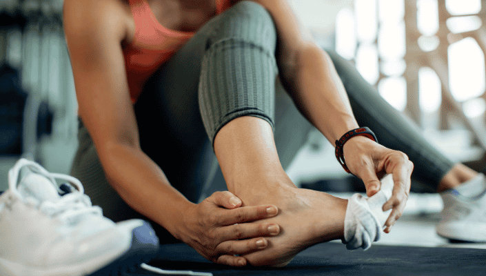 O Esporão de Calcanhar Não É o Vilão: Um Guia Definitivo sobre a Fascite Plantar